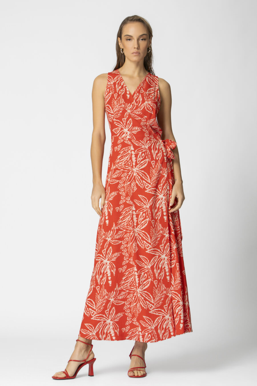 ΓΥΝΑΙΚΕΙΟ ΚΡΟΥΑΖΕ ΜΑΞΙ ΦΟΡΕΜΑ ΜΕ TROPICAL PRINT